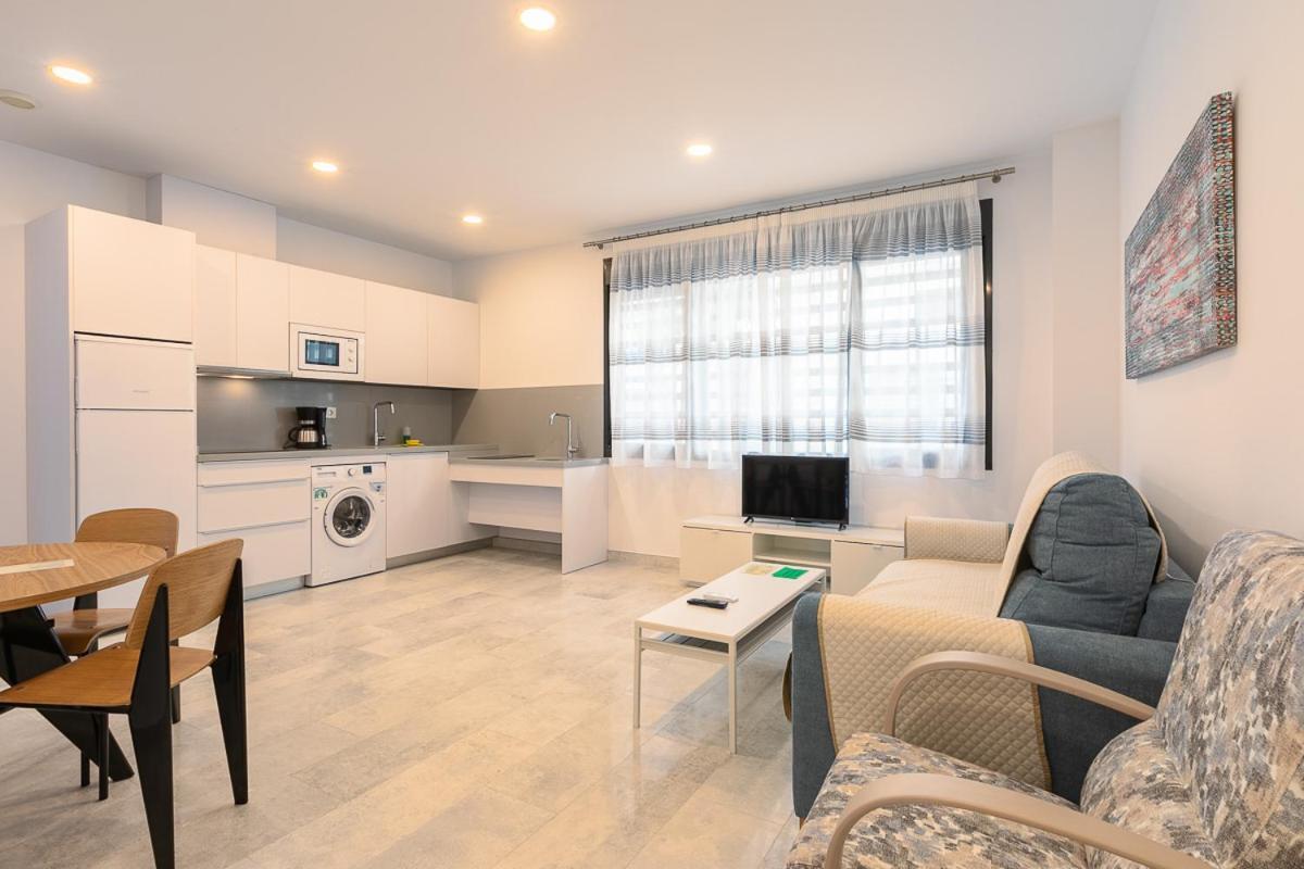 Apartamentos Guerrero 3 Torre Del Mar Exteriör bild