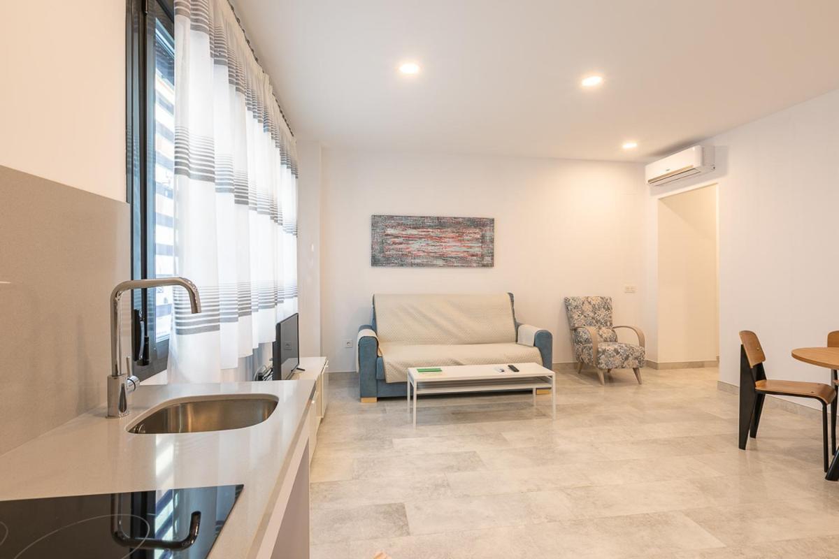Apartamentos Guerrero 3 Torre Del Mar Exteriör bild