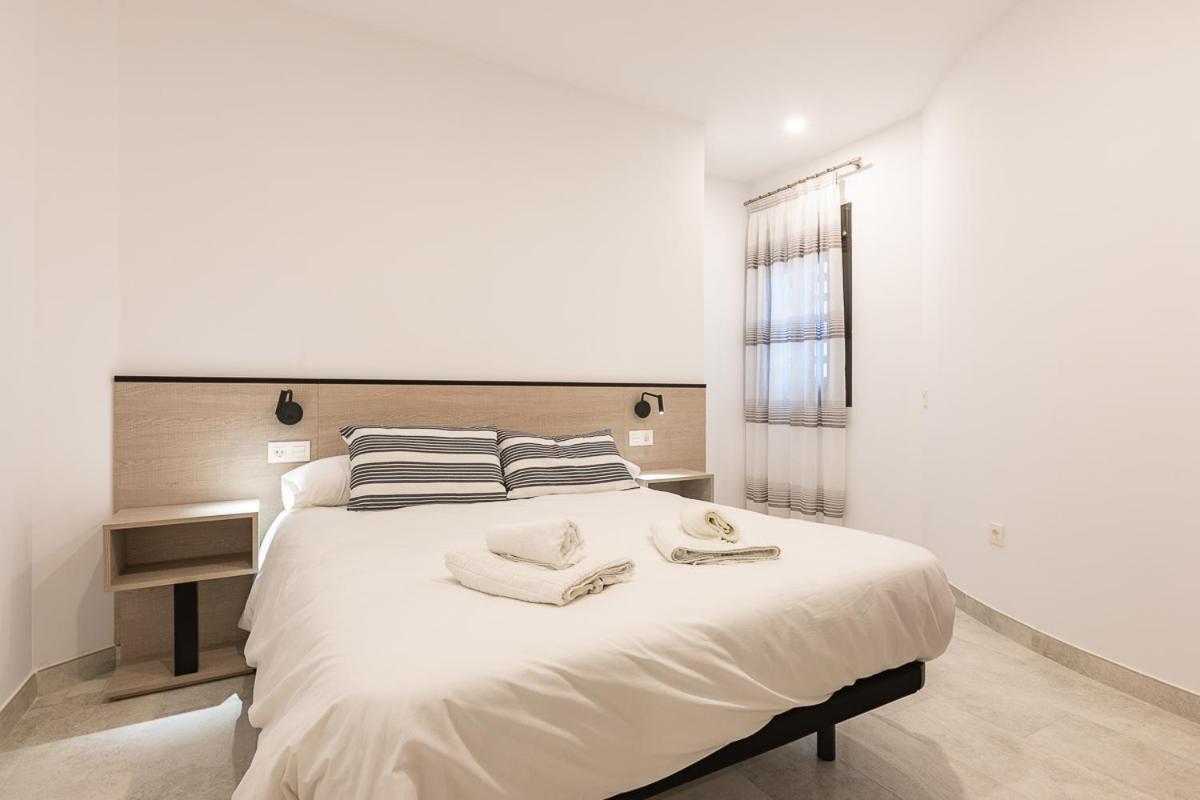 Apartamentos Guerrero 3 Torre Del Mar Exteriör bild
