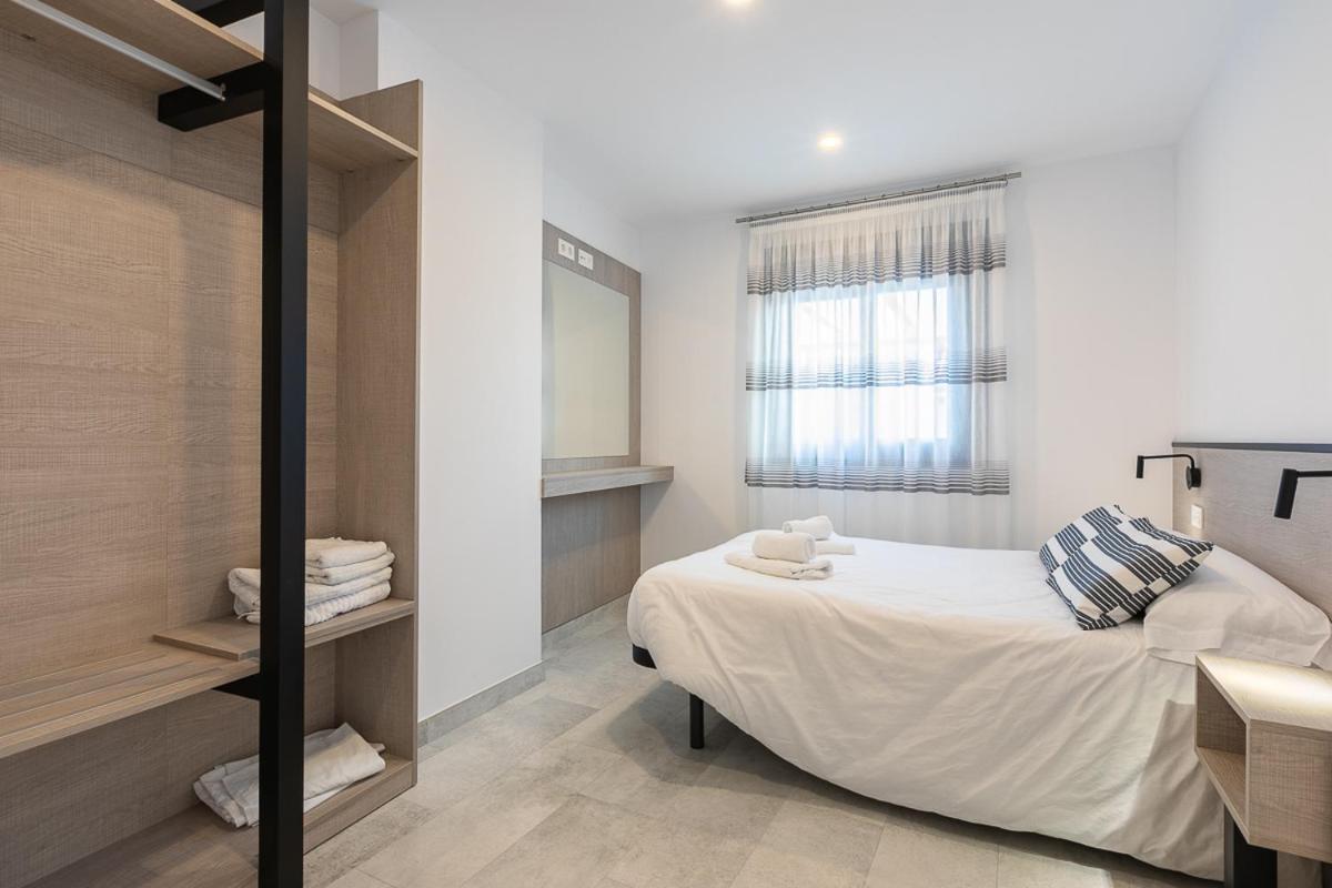 Apartamentos Guerrero 3 Torre Del Mar Exteriör bild