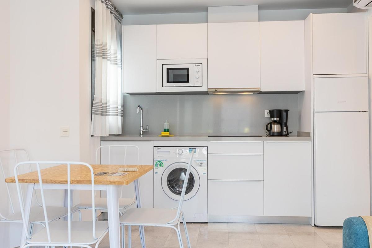 Apartamentos Guerrero 3 Torre Del Mar Exteriör bild