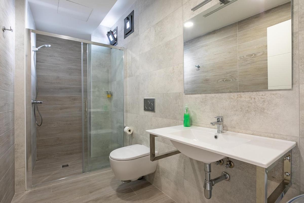 Apartamentos Guerrero 3 Torre Del Mar Exteriör bild