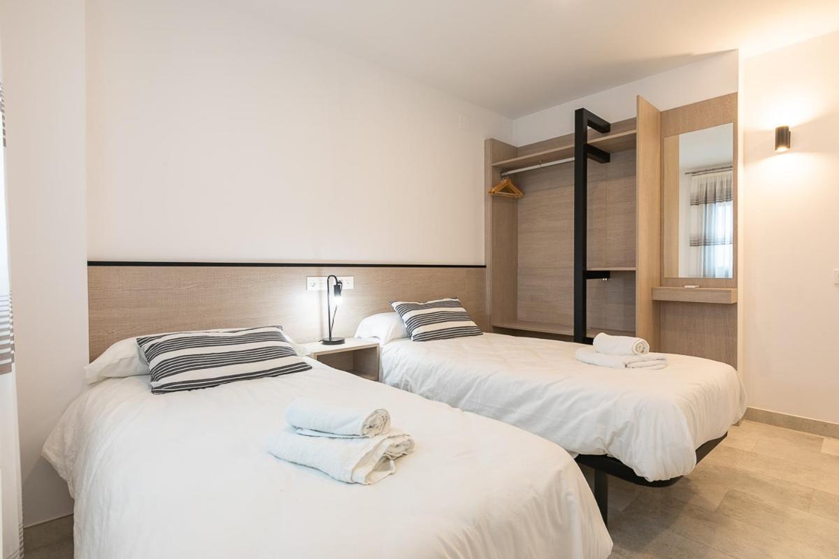 Apartamentos Guerrero 3 Torre Del Mar Exteriör bild